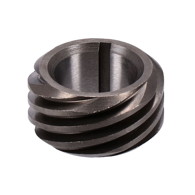 Drive gear, oil pump. 6 tooth