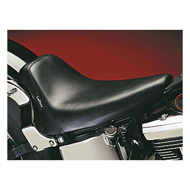 LePera, Bare Bones solo seat. Smooth — 00-07 Softail with up to 150mm tire; frame mounted seat (Excl. FXSTD Deuce) (NU)