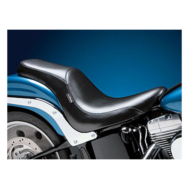 LePera, Silhouette 2-up seat — 06-17 Softail with 200mm rear tire; fender mounted (Excl. Deuce) (NU)