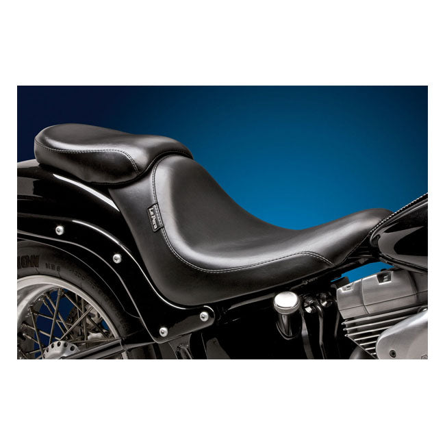 LePera, Silhouette Deluxe solo seat. Smooth — 06-17 Softail (Excl. Deuce) with 200mm tire (fender mounted) (NU)