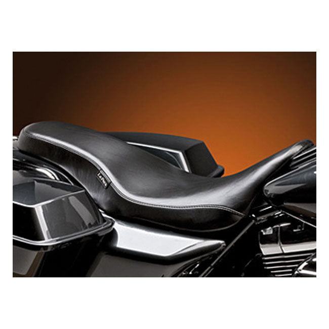 LePera, Cobra 2-up seat. Smooth — Touring: 08-25 Touring (excl. 23-25 FLTRXSE; 24-25 FLTRXSTSE; 23-25 FLHXSE; 24-25 FLHX; 2025 FLHXU; 24-25 FLTRX)