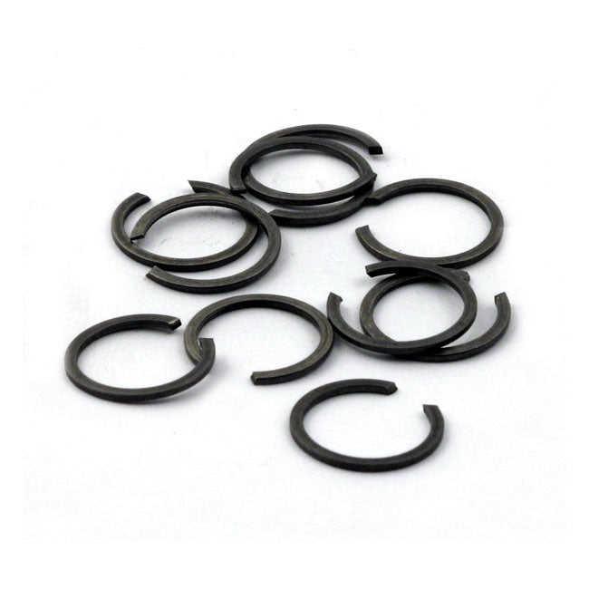 James, retaining rings. Oil pump drive shaft (outer)