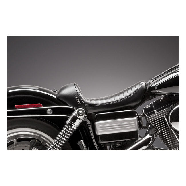 LePera, Stubs Cafe solo seat. Black, pleated — 06-17 Dyna (NU)