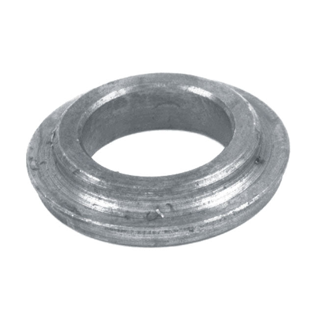 Spacer,wheel bearing. Rear/right. OEM replacement reference