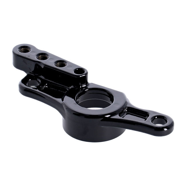 Swingarm bracket, left — 09-13 FLT/Touring (NU)