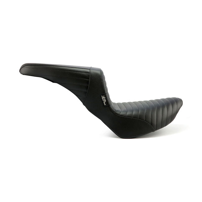 Le Pera, KickFlip solo seat. Pleated — Softail: 18-20 (NU) FXBB Street Bob 107; 2025 FXBB Street Bob 117; 20-24 (NU) FXBBS Street Bob 114; 20-24 (NU) FXST Softail Standard 107; 18-21 (NU) FLSL Slim