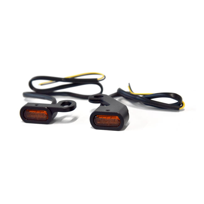 Fastline, below bar LED turn signal set. Black — Cable clutch: 09-16 FLT/Touring; 15-24 Softail (NU)