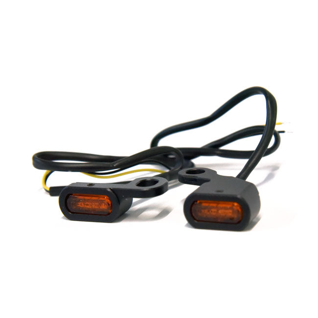 Fastline, below bar LED turn signal set. Black — 00-14 Softail; 99-17 Dyna; 96-03 XL Sportster (NU)