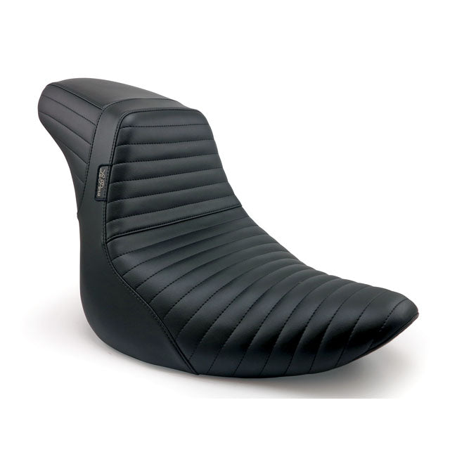 Le Pera, KickFlip solo seat. Pleated — Softail Fat Boy: 18-20(NU)FLFB Fat Boy 107; 20-24 FLFBS Fat Boy S 114; 2025 FLFB Fat Boy 117