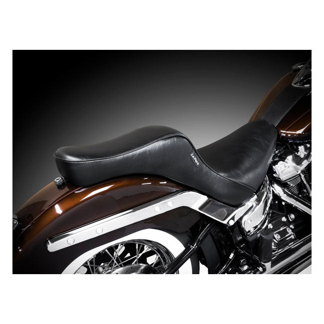 LePera, Cherokee 2-up seat. Smooth — Softail: 2025 FLHC Heritage Classic 117; 18-24(NU)FLHCS Heritage Classic 114; 18-20(NU)FLHC Heritage Classic 107; 18-20(NU)FLDE Deluxe 107
