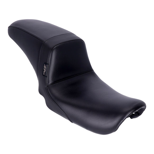 Le Pera, KickFlip solo seat. Smooth — 06-17 Dyna (NU)