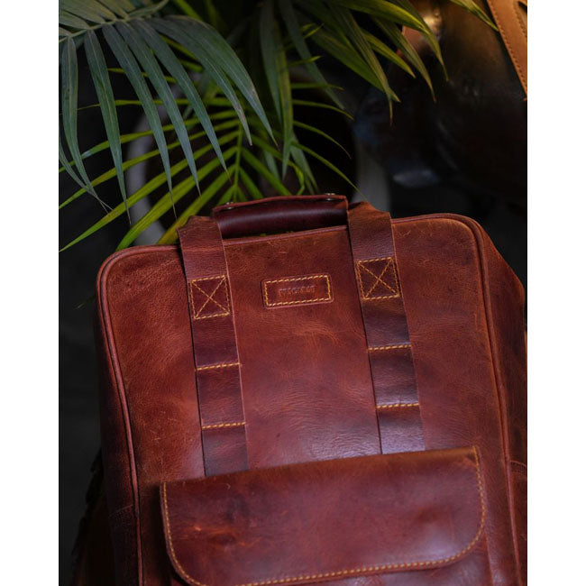 Trip Machine Eastwood backpack cherry red