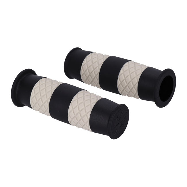 13 1/2 Outlaw grips black/white 1"