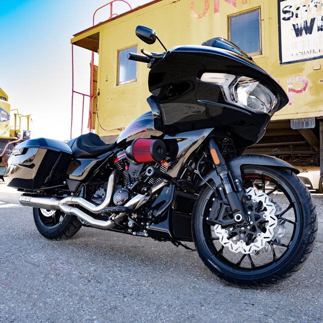 Vance & Hines, VO2 Falcon XL air intake. Gloss Forged Carbon — 18-24 Softail; 17-25 FLT/Touring (excl. 24-25 FLHX; 2025 FLHXU; 24-25 FLTRX; 23-25 FLHXSE; 23-25 FLTRXSE; 24-25 FLTRXSTSE); 17-25 Trikes (excl. 17-25 FLTR Freewheeler; Road Glide 3) (NU)