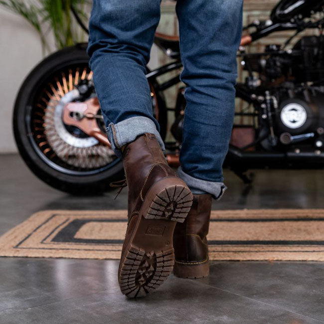 Trip Machine Moc-toe boots mocha