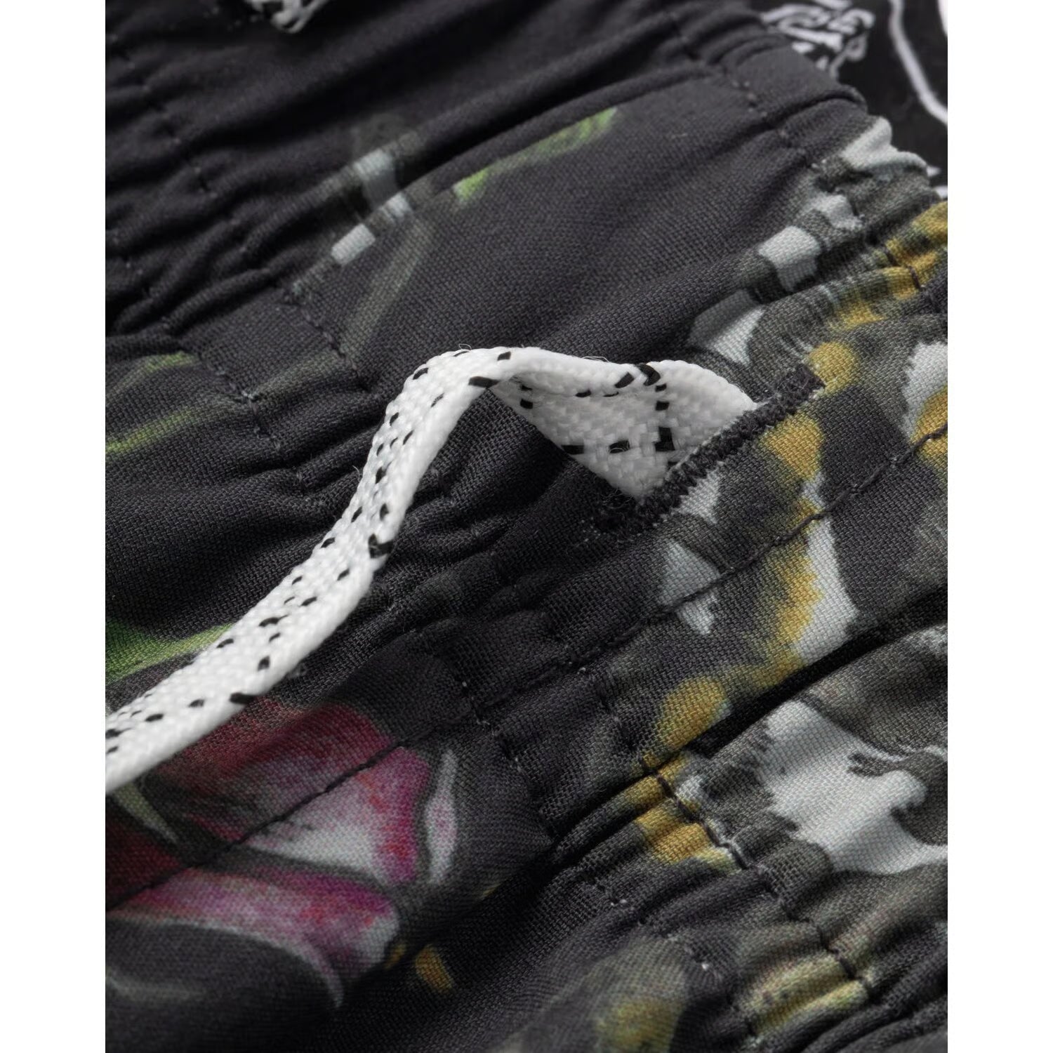 Loser Machine Hawkmoth short black