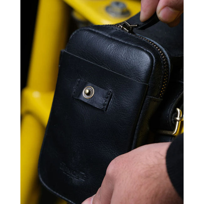Trip Machine Tank Strap Fuel Inlet black