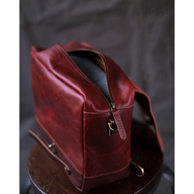 Trip Machine, Messenger bag. Cherry Red