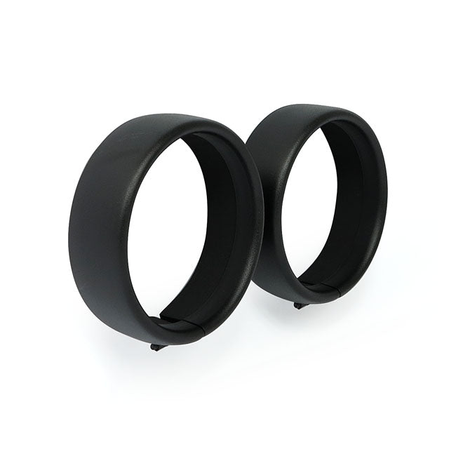 Recessed trim rings. 4.5" spotlamp. Black wrinkle