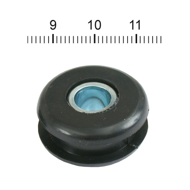 Grommet with spacer, gas tank