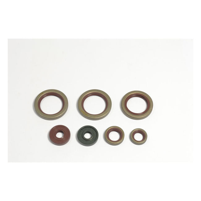 Athena, engine oil seal kit — KTM: 08-15 DUKE 690cc; 10-15 DUKE R 690cc; 08-10 ENDURO 690cc; 09-13 ENDURO R 690cc; 08-10 SMC 690cc; 12-13 SMC R 690cc; 07-08 SUPERMOTO 690cc; 08-18 SUPERMOTO R 690cc