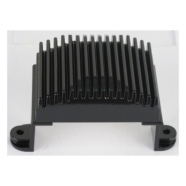 Cycle Electric, voltage regulator/rectifier. Black — 04-05 FLT/Touring (NU)