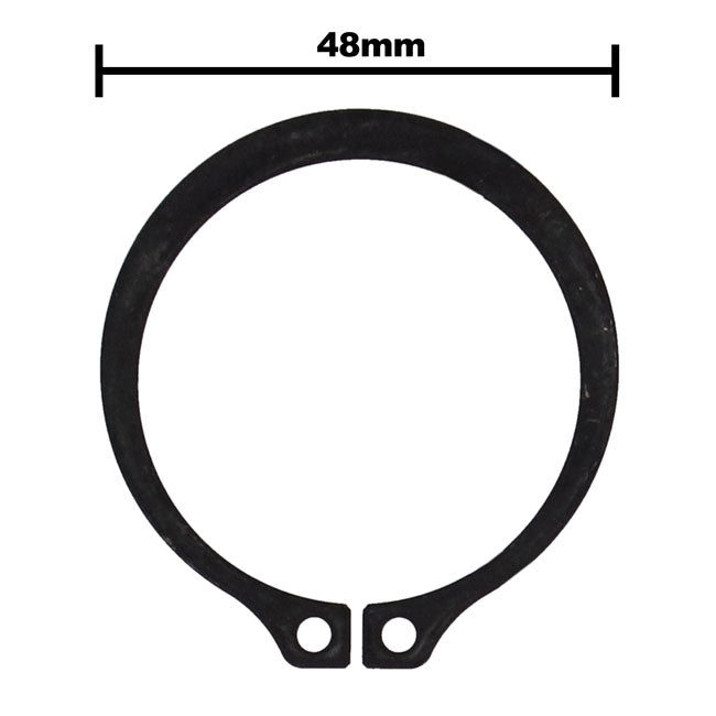 Retaining ring, clutch hub