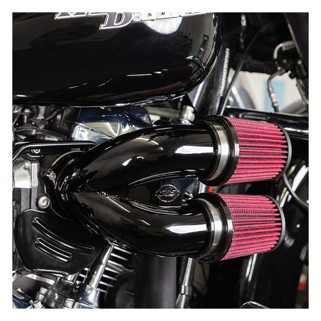 S&S, tuned induction air cleaner kit. Black — 18-24 (NU) Softail; 17-25 Touring (excl. Twin Cooled or models with fairing lowers/speaker pods; 24-25 FLHX; 2025 FLHXU; 24-25 FLTRX; 23-25 FLHXSE; 23-25 FLTRXSE); 17-25 Trikes