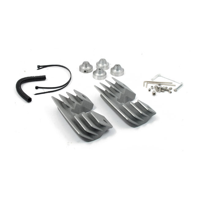 Head bolt bridge cover set. Finned, silver — 99-17 fuel injected Twin Cam (excl. carburetor models) (NU)