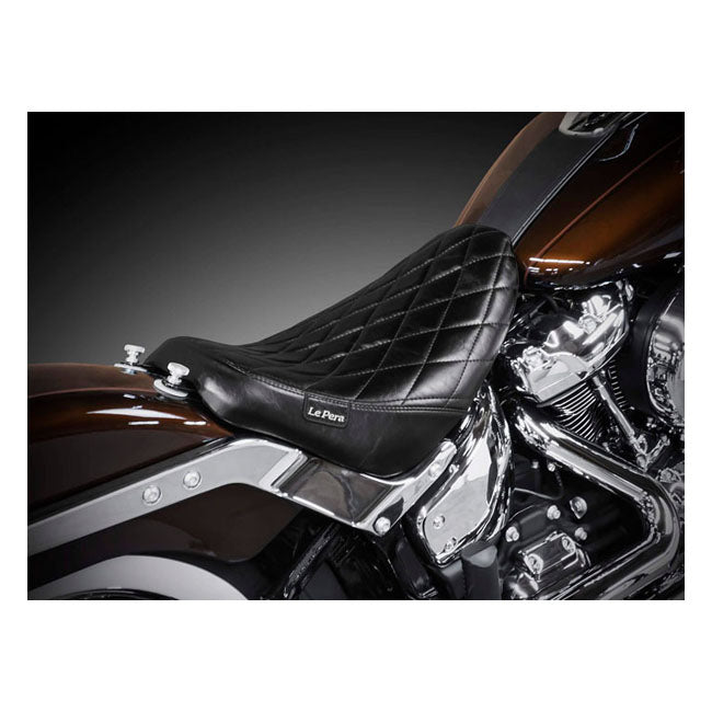 LePera, Bare Bones solo seat. Diamond stitch — Softail: 2025 FLHC Heritage Classic 117; 18-24(NU)FLHCS Heritage Classic 114; 18-20(NU)FLHC Heritage Classic 107; 18-20(NU)FLDE Deluxe 107
