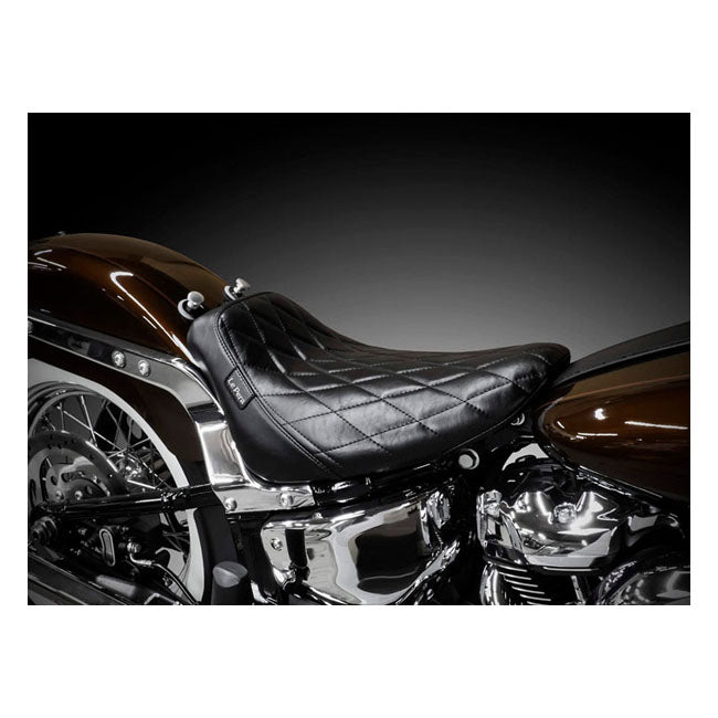 LePera, Bare Bones solo seat. Diamond stitch — Softail: 2025 FLHC Heritage Classic 117; 18-24(NU)FLHCS Heritage Classic 114; 18-20(NU)FLHC Heritage Classic 107; 18-20(NU)FLDE Deluxe 107