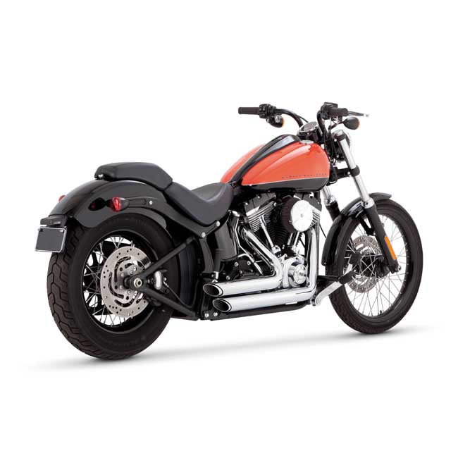 Vance & Hines, 2-1/2" shortshots staggered exh. chrome — 12-17 Softail (Excl. 14-17 FXSB) (NU)