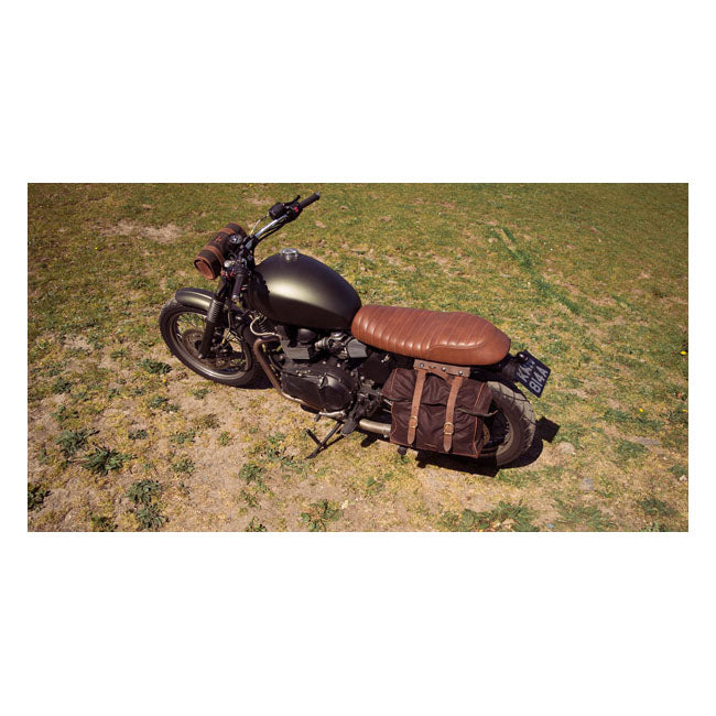 Longride, ''Old Chopper'' waxed cotton saddlebag. Marron Brown — Royal Enfield: Interceptor 650; Royal Enfield Continental GT 650 Moto Guzzi: V7 850 Stone from 2021-up; V7 850 Special from 2021-up