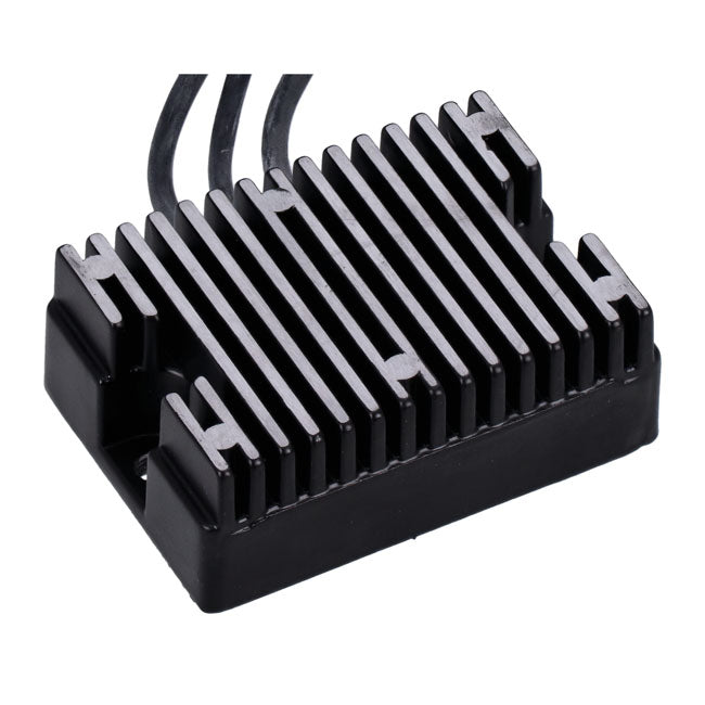 MCS, voltage regulator/rectifier. Black — 89-99 Evo Big Twin (excl. 95-96 FLHTCUI; 1996 FLHRI; FLTCUI; FLHTCI; 1997-up FLT/Touring)
