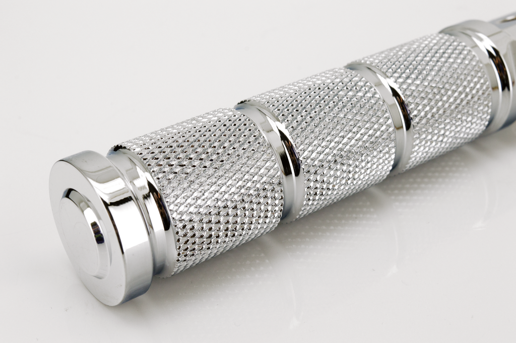DRIVER FOOT PEGS FOR MILWAUKEE EIGHT SOFTAIL