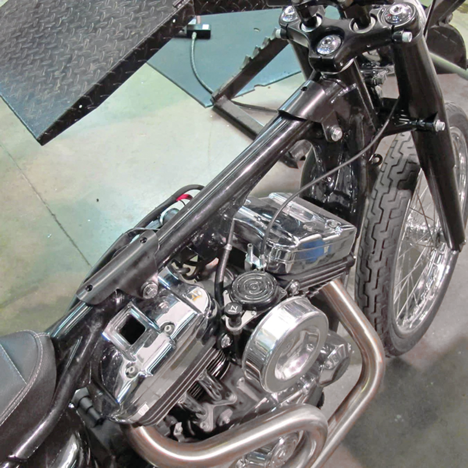 LOWBROW CUSTOMS KING P-NUT FRISCO GAS TANK