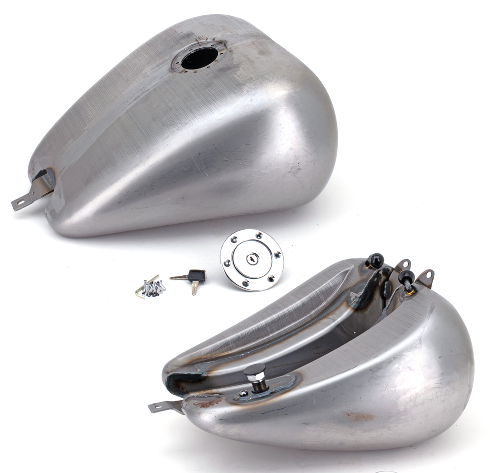 CUSTOM STYLE SMOOTH TOP TANKS FOR TWIN CAM SOFTAIL